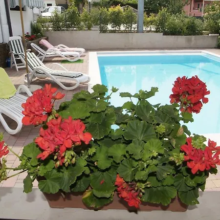 Casa de hóspedes Ai 4 Olivi Peschiera del Garda